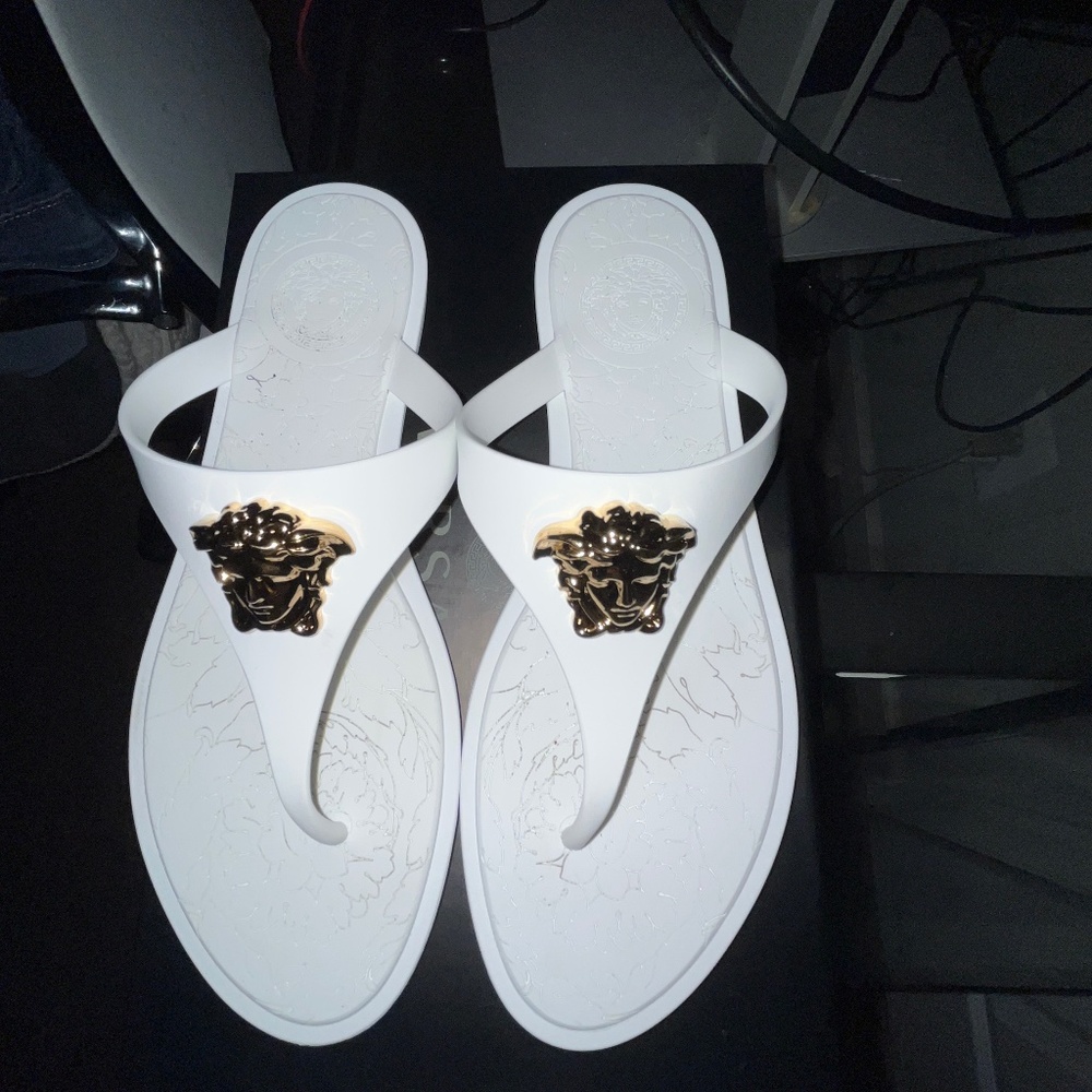 Size 38 White Thong Versace Flip Flop